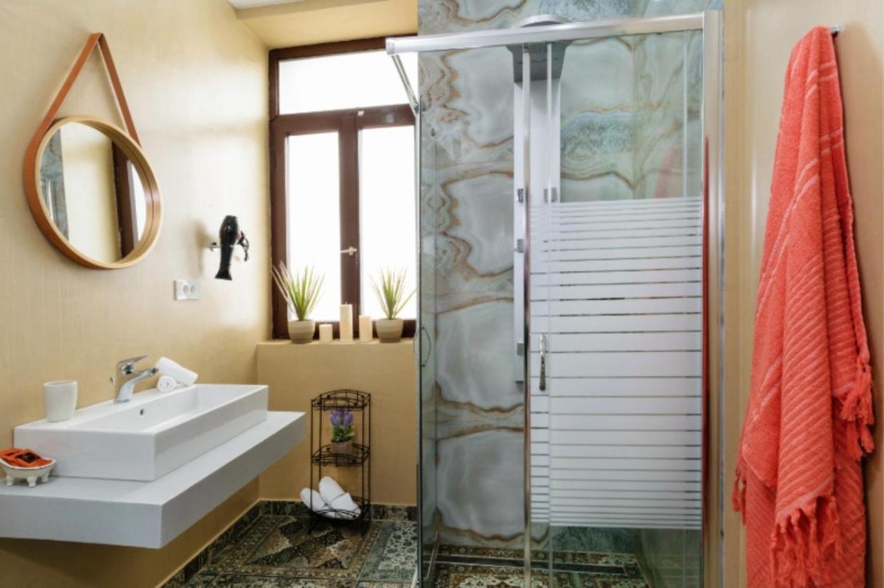Diamond Luxury Suites Chania  Bagian luar foto